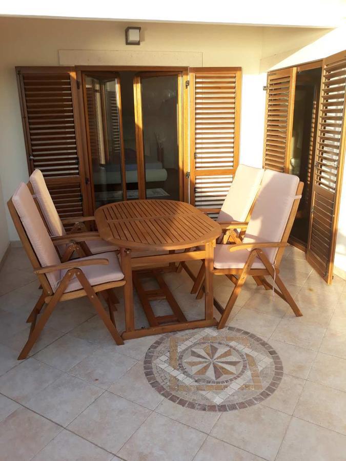 Apartamento Maniva Penthouse By The Sea Kotor Exterior foto